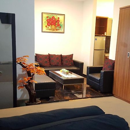 Sultan Guesthouse Tulungagung Luaran gambar