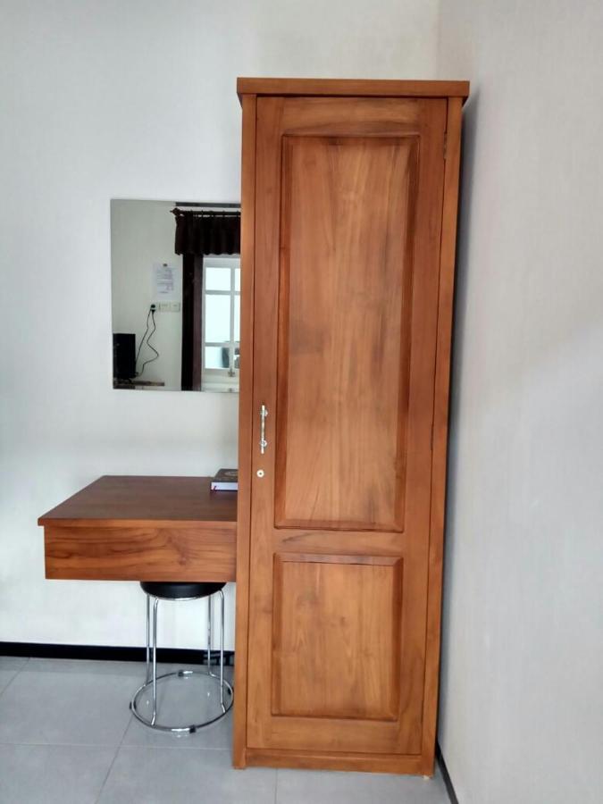 Sultan Guesthouse Tulungagung Luaran gambar