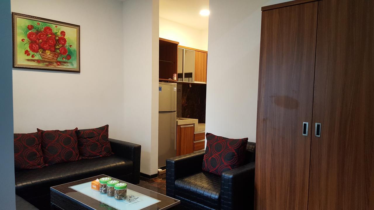 Sultan Guesthouse Tulungagung Luaran gambar