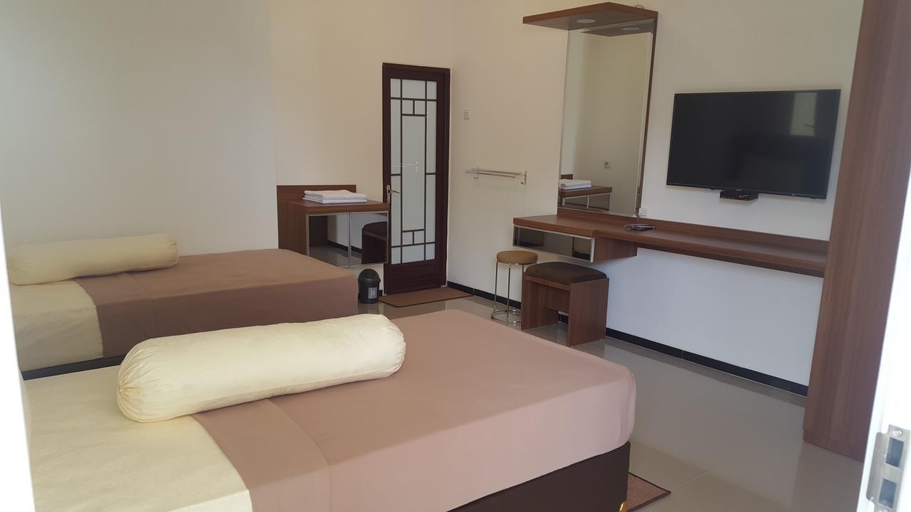 Sultan Guesthouse Tulungagung Luaran gambar