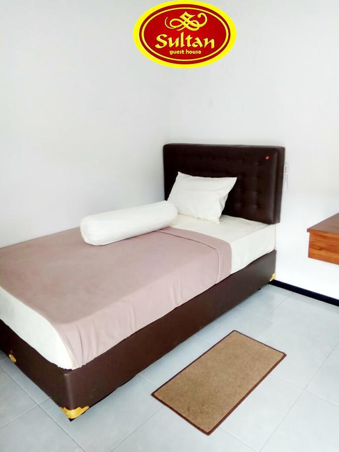 Sultan Guesthouse Tulungagung Luaran gambar